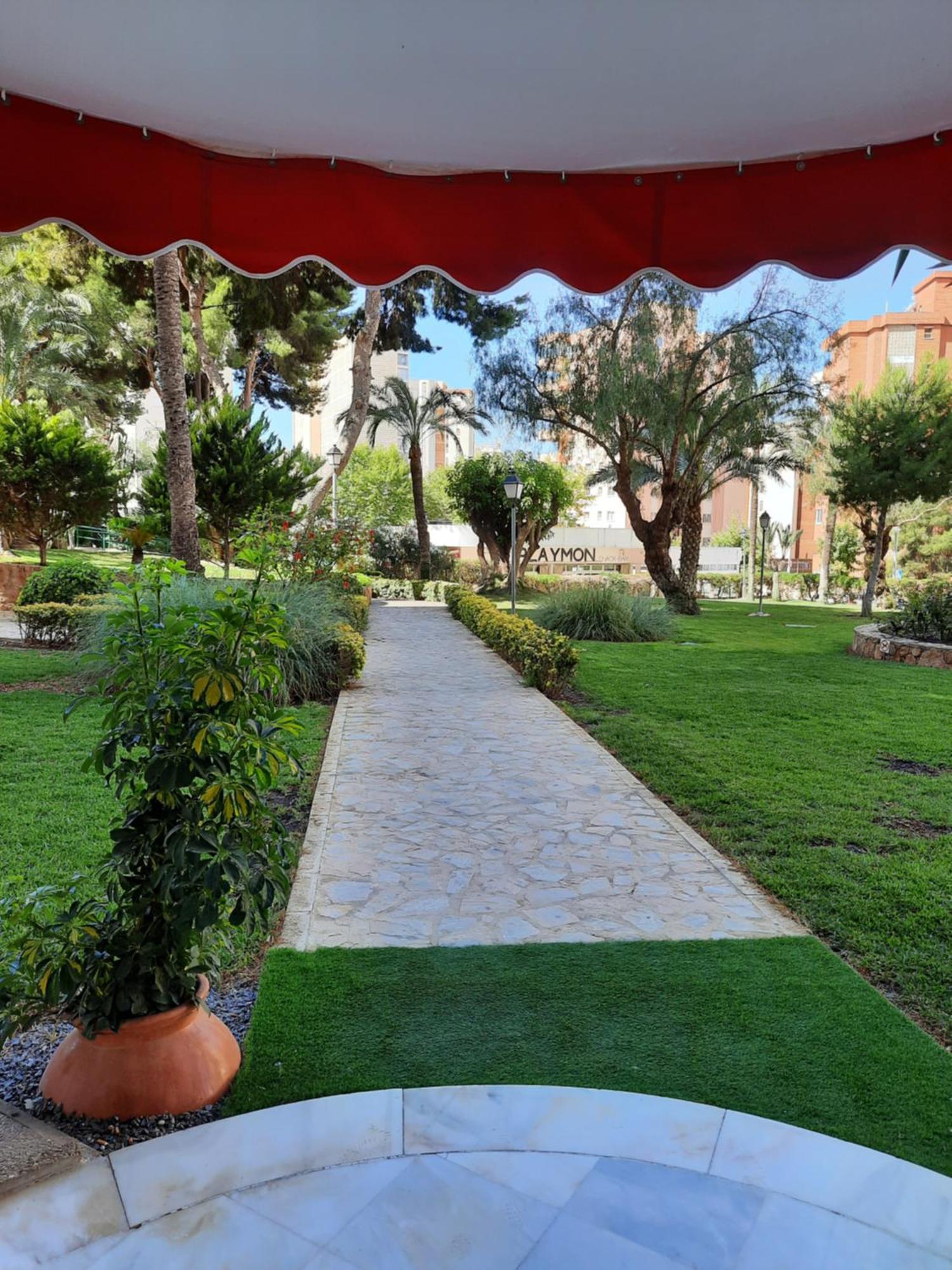 Playmon Holiday Apartment Benidorm Eksteriør bilde